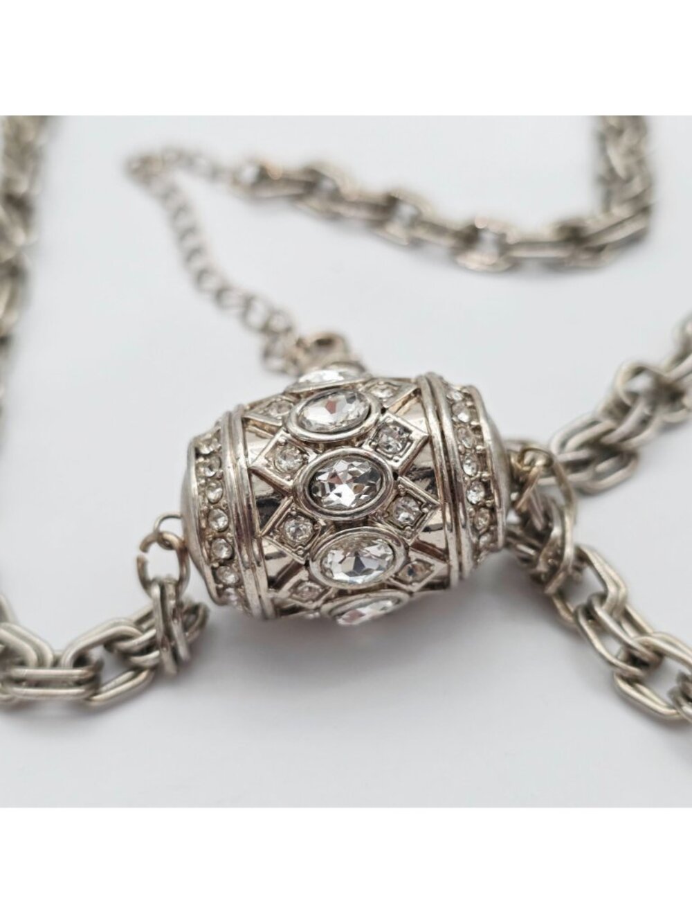 Ann Taylor Silver-Tone Necklace Rhinestone-Encrusted Barrel Pendant 16" Drop - Picture 7 of 9